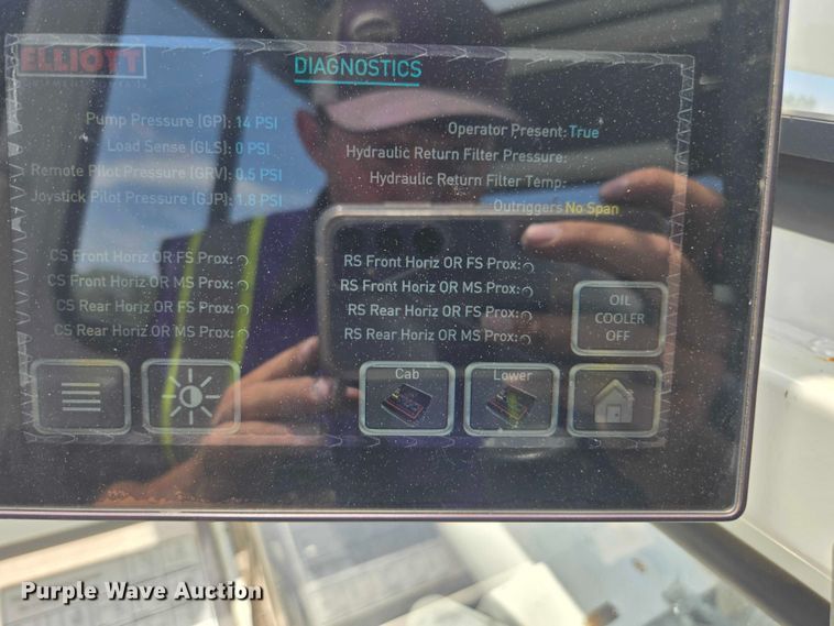 image for item YA0685 2020 Peterbilt 567 crane truck