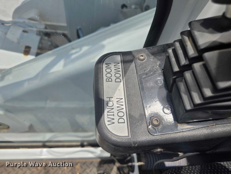 image for item YA0685 2020 Peterbilt 567 crane truck