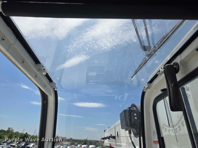 image for item YA0685 2020 Peterbilt 567 crane truck