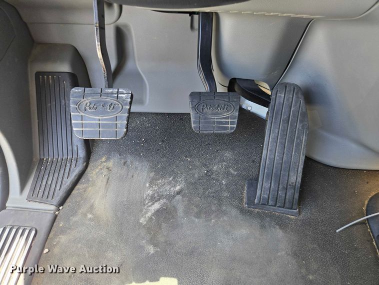 image for item YA0685 2020 Peterbilt 567 crane truck