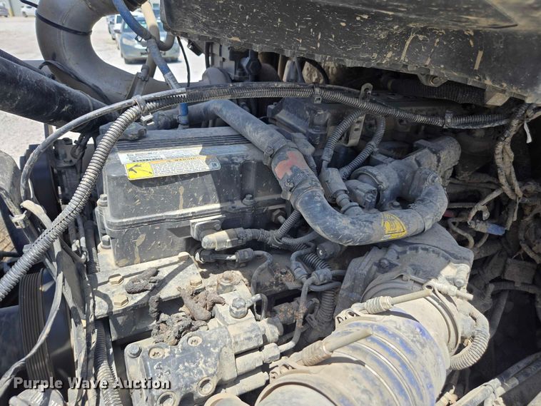 image for item YA0685 2020 Peterbilt 567 crane truck