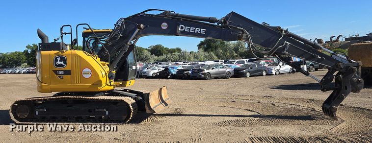 EXCAVADORA 2023 JOHN DEERE 135PTIER