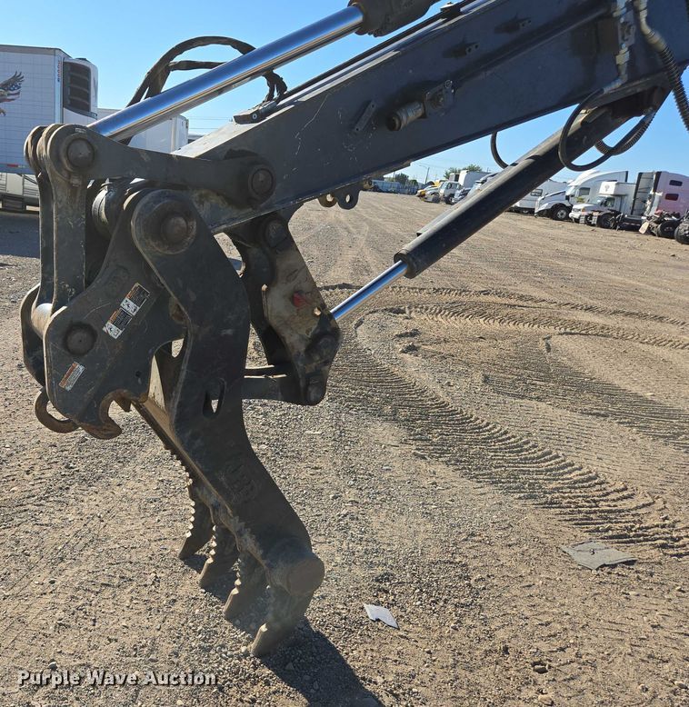 image for item YA0877 2023 John Deere 135 P-TIER excavator