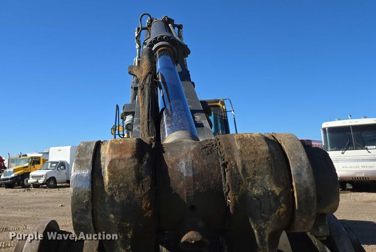 image for item YA0877 2023 John Deere 135 P-TIER excavator