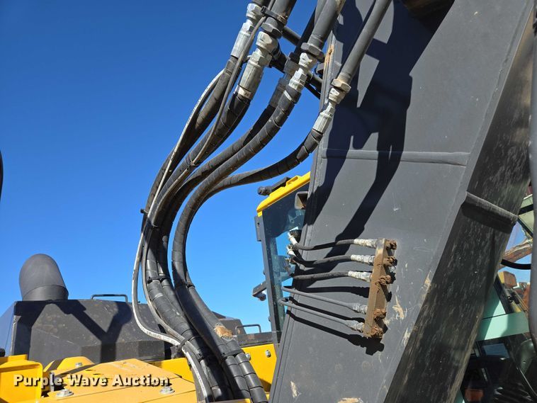 image for item YA0877 2023 John Deere 135 P-TIER excavator