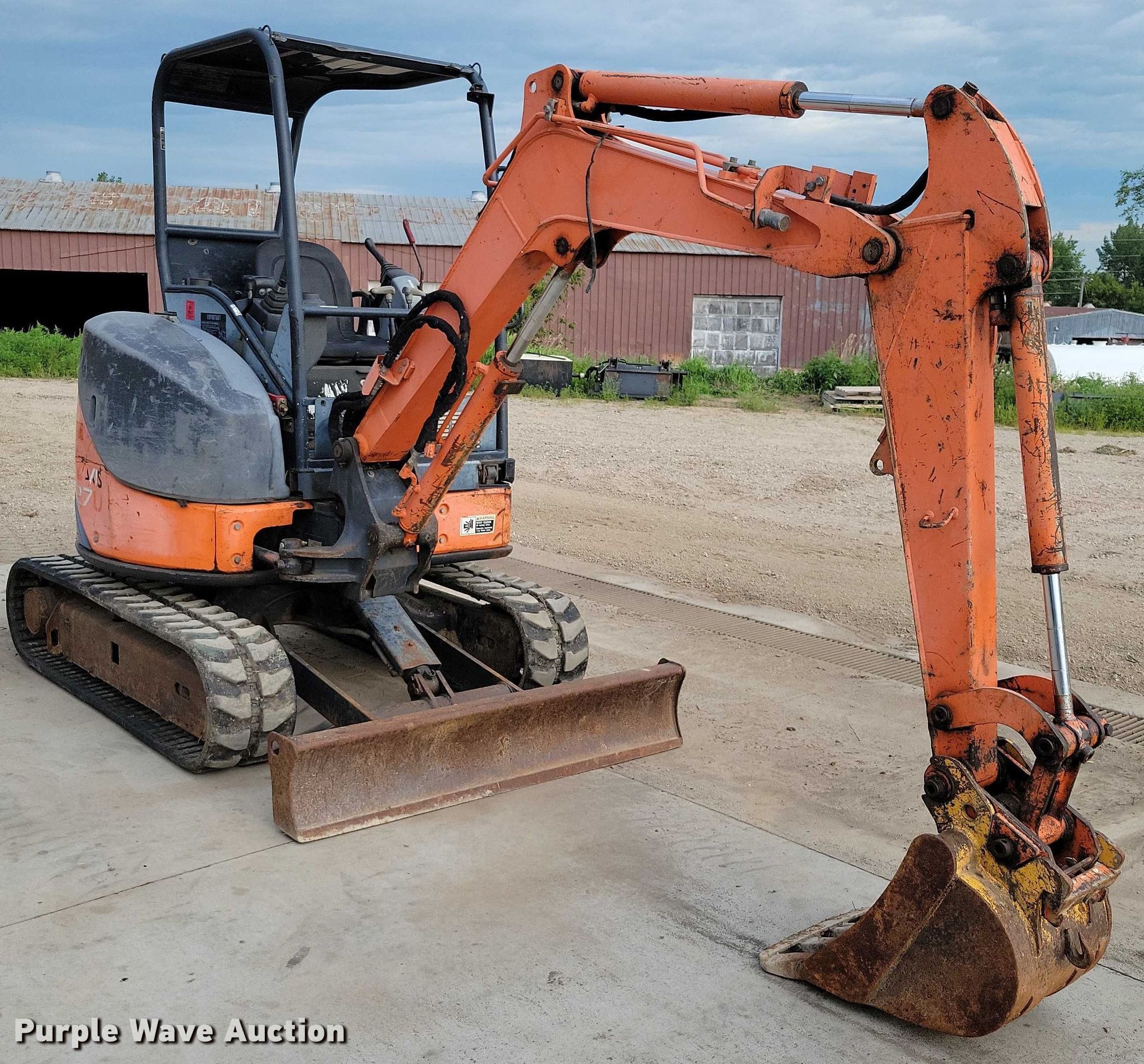 mini Hitachi ZX10U-2 excavator specs & dimensions (2007 - 2018