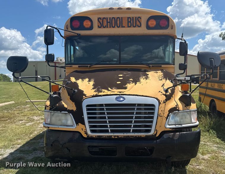image for item DJ7751 2013 Blue Bird Bb Conventional school bus