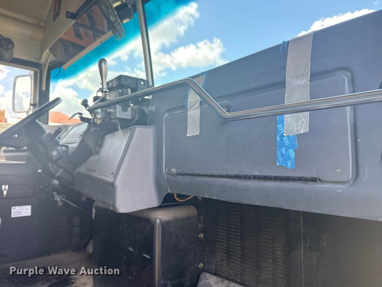 image for item DJ7751 2013 Blue Bird Bb Conventional school bus