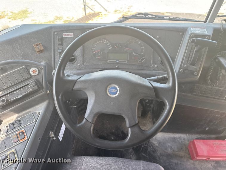 image for item DJ7751 2013 Blue Bird Bb Conventional school bus