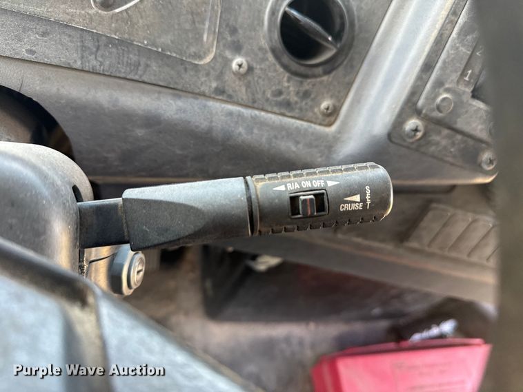 image for item DJ7751 2013 Blue Bird Bb Conventional school bus