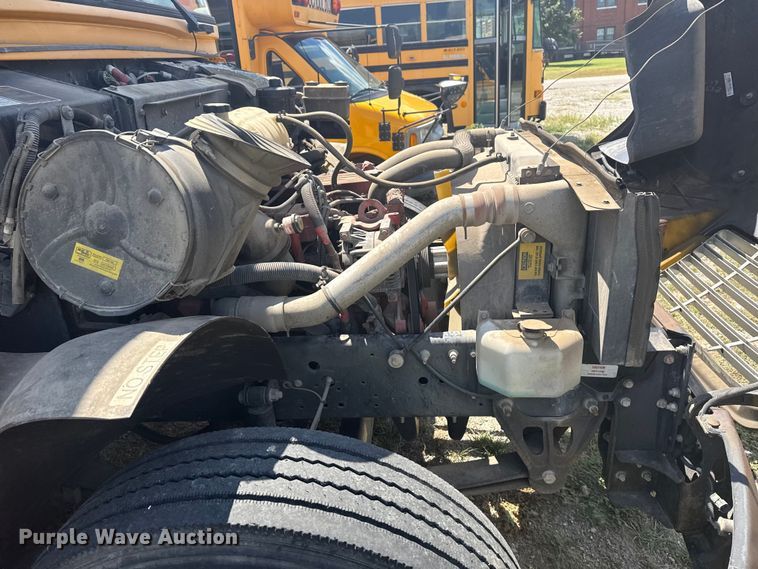 image for item DJ7751 2013 Blue Bird Bb Conventional school bus