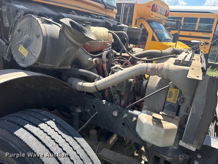 image for item DJ7751 2013 Blue Bird Bb Conventional school bus