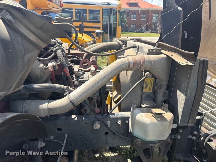 image for item DJ7751 2013 Blue Bird Bb Conventional school bus