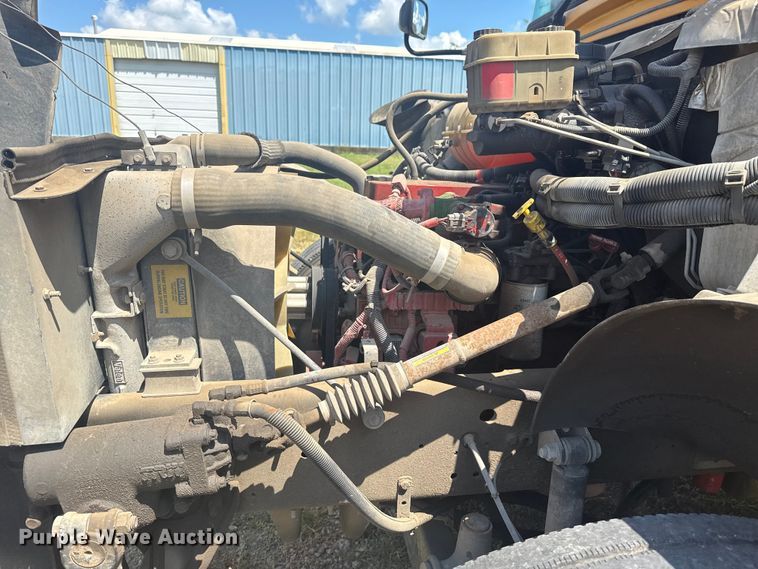 image for item DJ7751 2013 Blue Bird Bb Conventional school bus