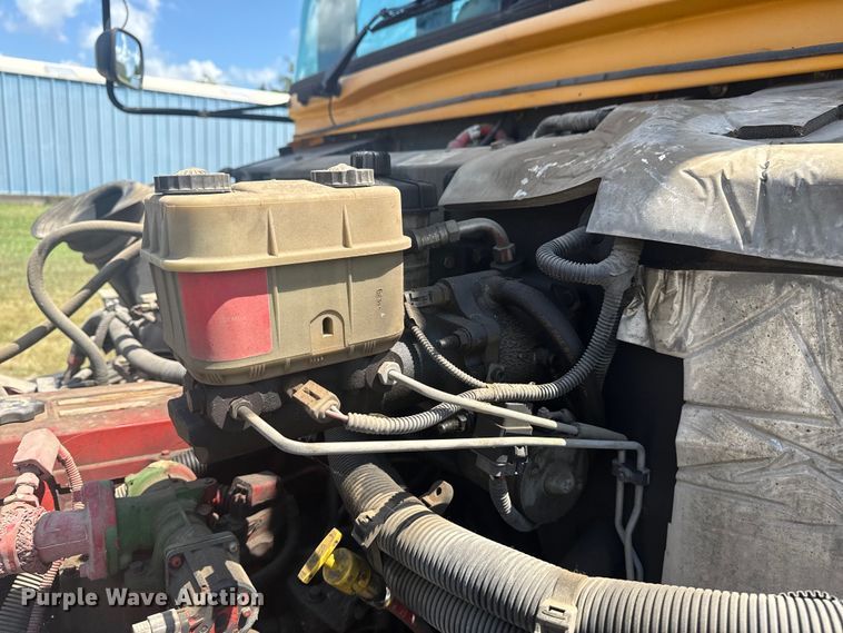 image for item DJ7751 2013 Blue Bird Bb Conventional school bus