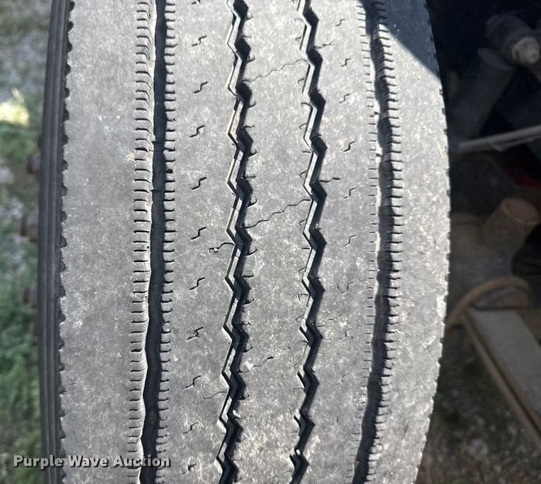 image for item DJ7751 2013 Blue Bird Bb Conventional school bus