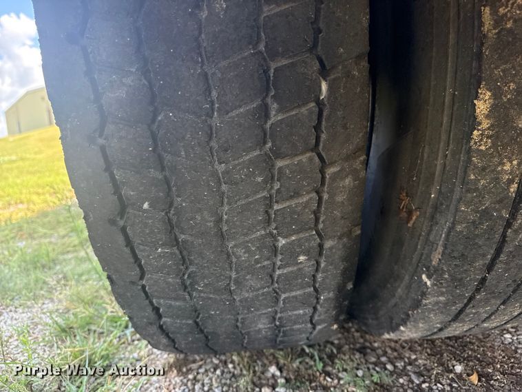 image for item DJ7751 2013 Blue Bird Bb Conventional school bus