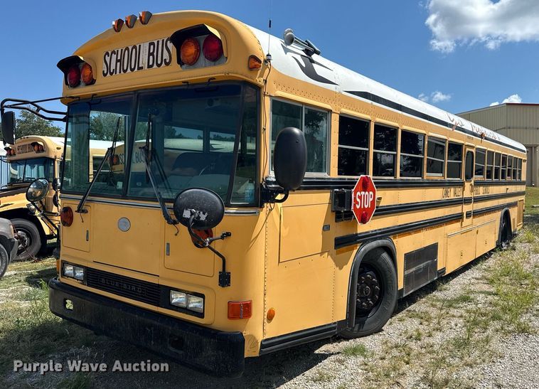 image for item DJ7753 2003 Blue Bird All American / All Canada school bus