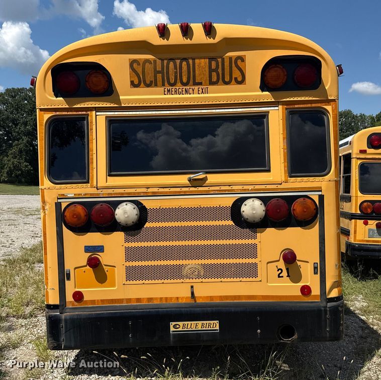 image for item DJ7753 2003 Blue Bird All American / All Canada school bus