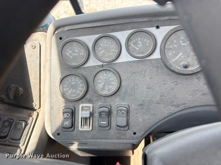 image for item DJ7753 2003 Blue Bird All American / All Canada school bus