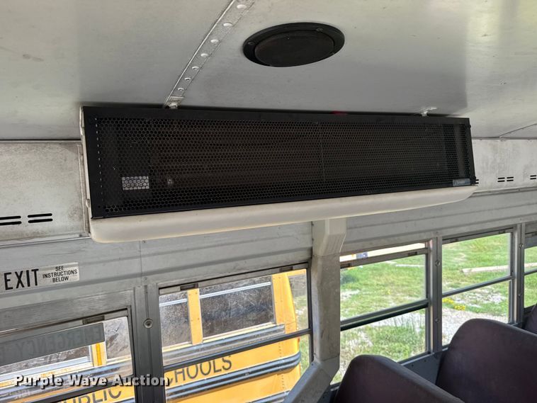 image for item DJ7753 2003 Blue Bird All American / All Canada school bus