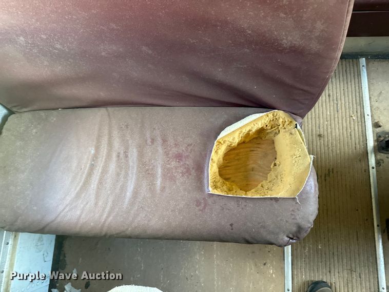 image for item DJ7753 2003 Blue Bird All American / All Canada school bus