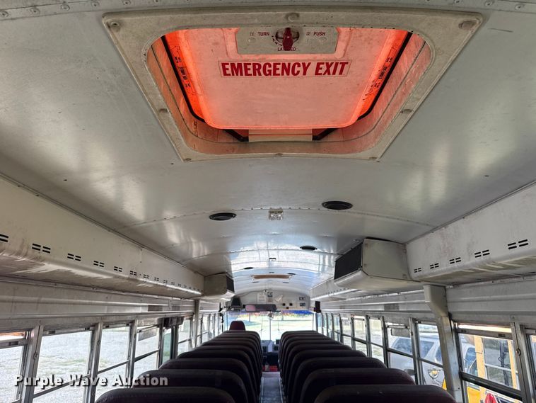 image for item DJ7753 2003 Blue Bird All American / All Canada school bus