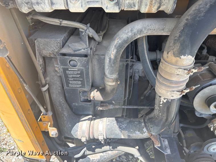 image for item DJ7753 2003 Blue Bird All American / All Canada school bus