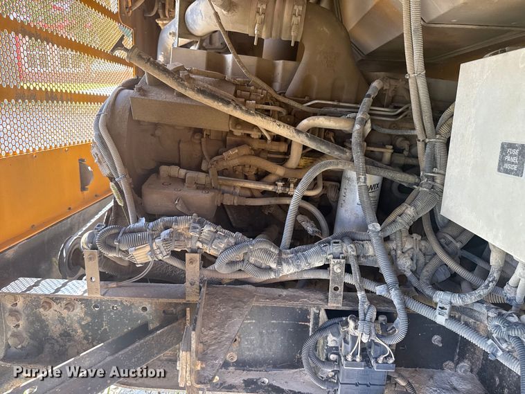 image for item DJ7753 2003 Blue Bird All American / All Canada school bus