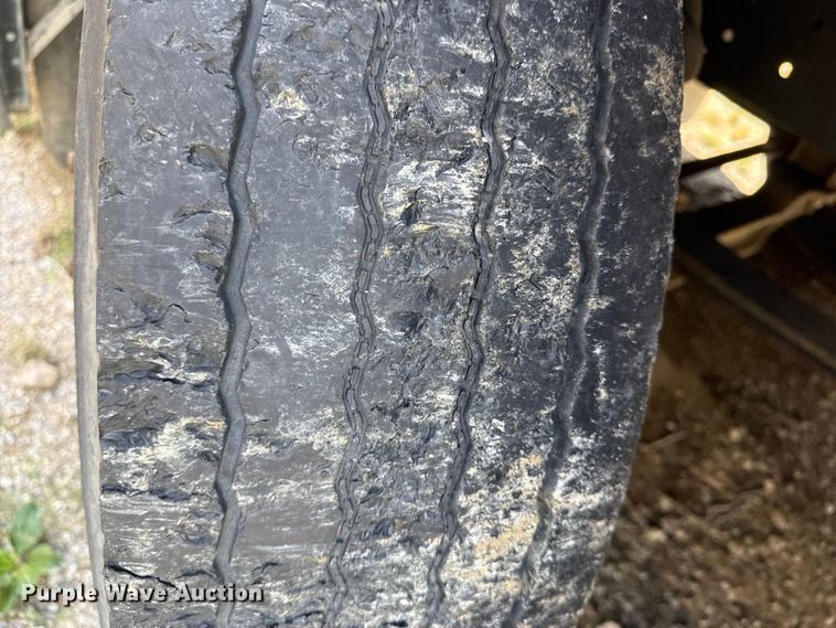 image for item DJ7753 2003 Blue Bird All American / All Canada school bus