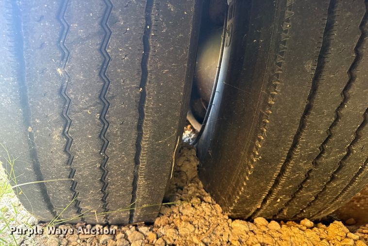 image for item DJ7753 2003 Blue Bird All American / All Canada school bus