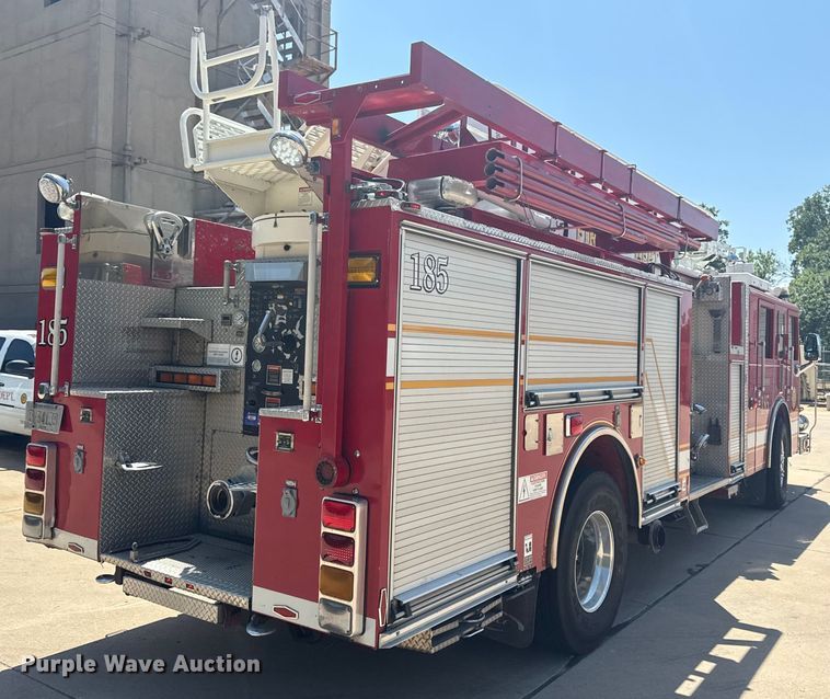 image for item DJ7757 2002 Pierce  Tilt cab pumper fire truck