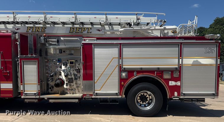 image for item DJ7757 2002 Pierce  Tilt cab pumper fire truck