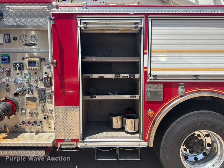 image for item DJ7757 2002 Pierce  Tilt cab pumper fire truck