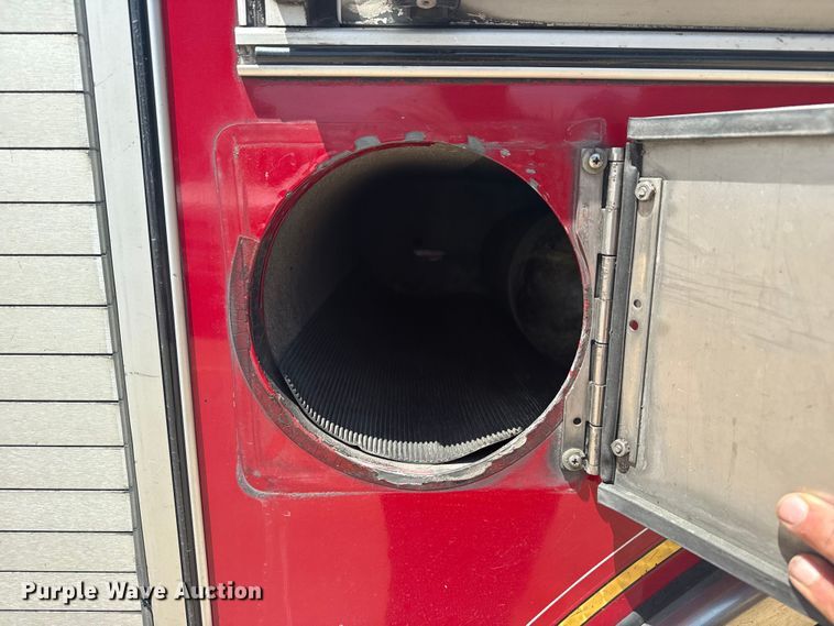 image for item DJ7757 2002 Pierce  Tilt cab pumper fire truck