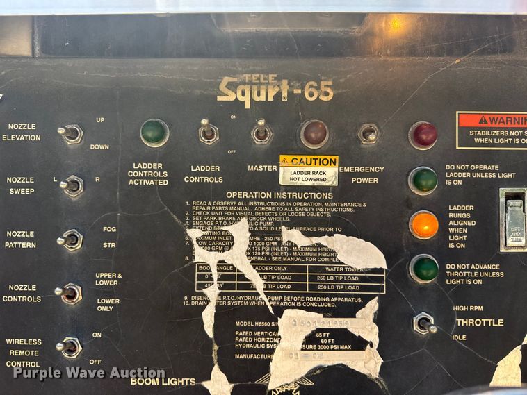 image for item DJ7757 2002 Pierce  Tilt cab pumper fire truck