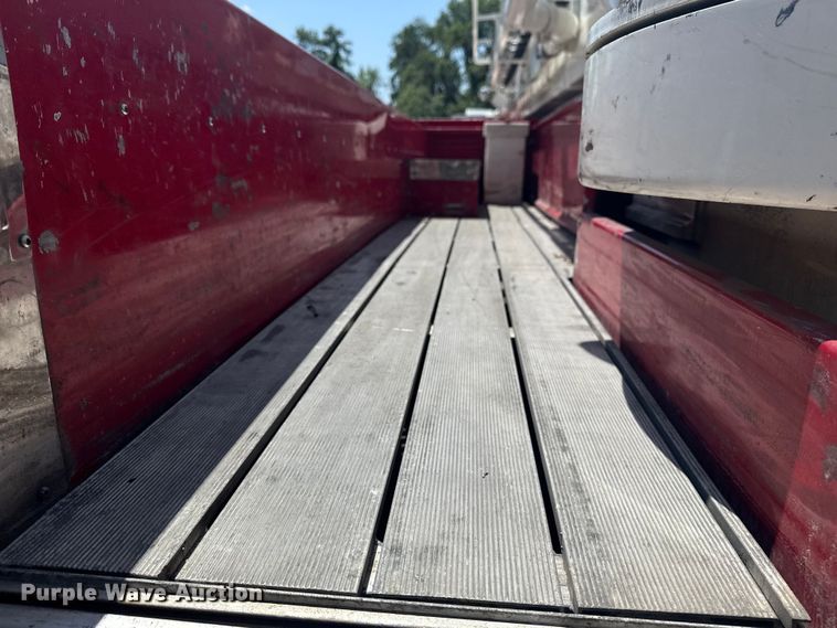 image for item DJ7757 2002 Pierce  Tilt cab pumper fire truck