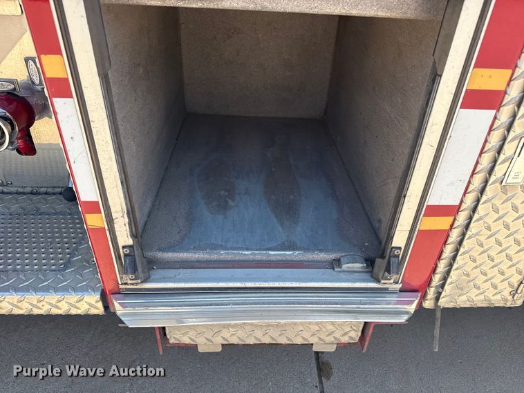 image for item DJ7757 2002 Pierce  Tilt cab pumper fire truck