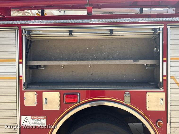 image for item DJ7757 2002 Pierce  Tilt cab pumper fire truck