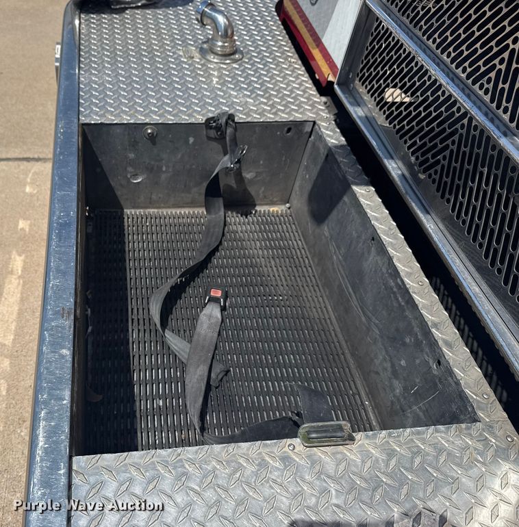 image for item DJ7757 2002 Pierce  Tilt cab pumper fire truck