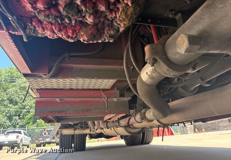 image for item DJ7757 2002 Pierce  Tilt cab pumper fire truck