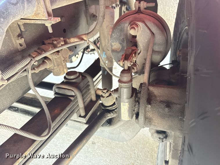 image for item DJ7757 2002 Pierce  Tilt cab pumper fire truck