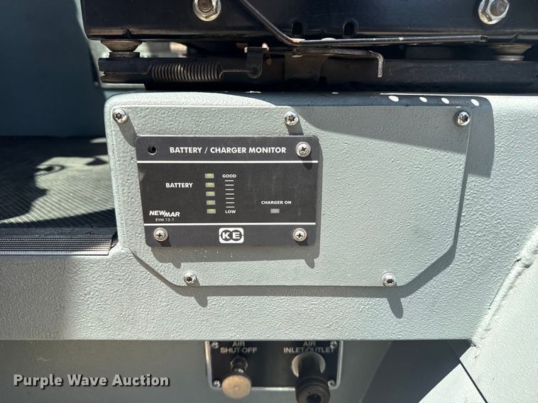 image for item DJ7757 2002 Pierce  Tilt cab pumper fire truck