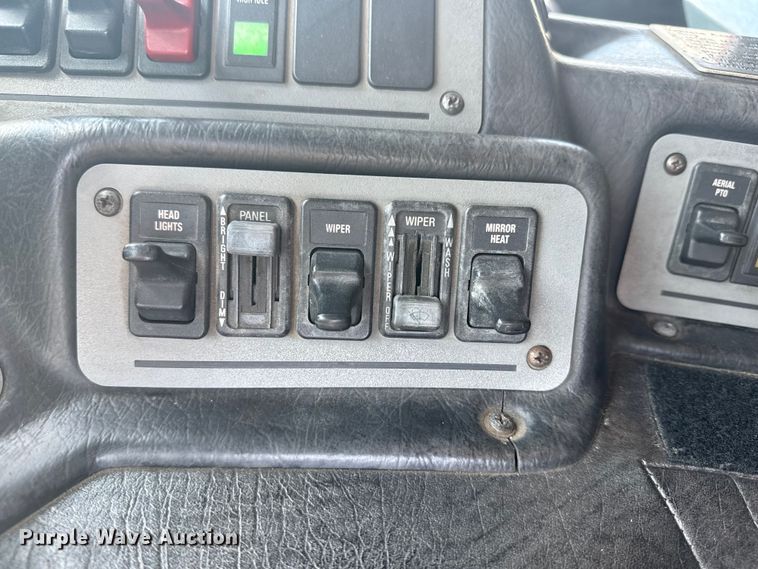 image for item DJ7757 2002 Pierce  Tilt cab pumper fire truck