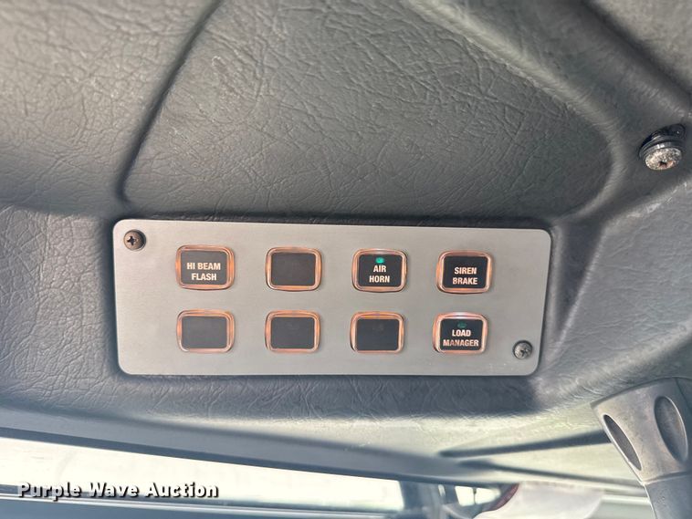 image for item DJ7757 2002 Pierce  Tilt cab pumper fire truck