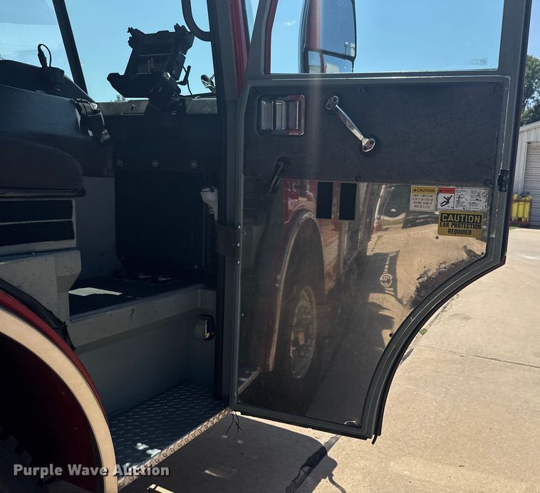 image for item DJ7757 2002 Pierce  Tilt cab pumper fire truck