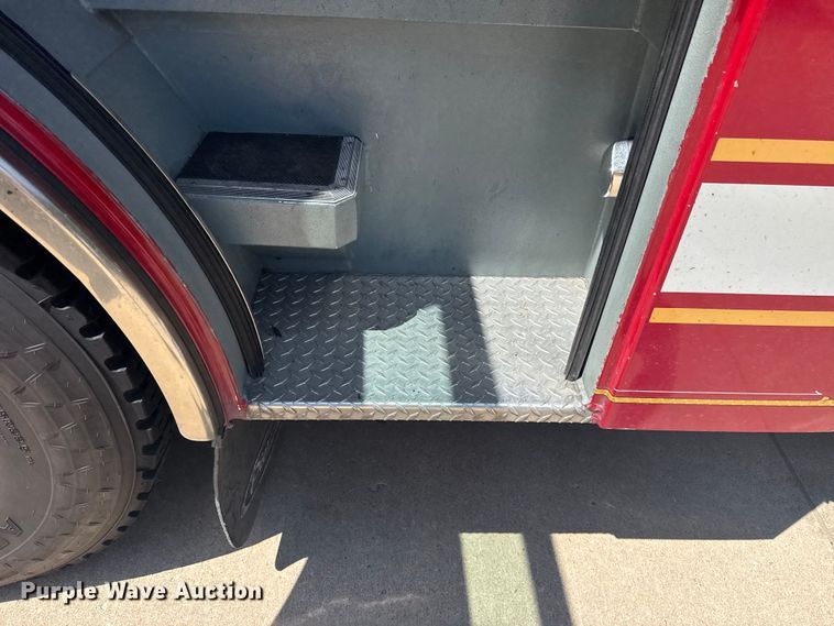 image for item DJ7757 2002 Pierce  Tilt cab pumper fire truck