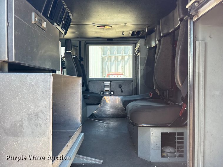 image for item DJ7757 2002 Pierce  Tilt cab pumper fire truck