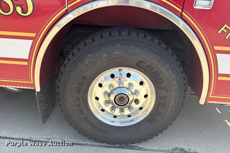 image for item DJ7757 2002 Pierce  Tilt cab pumper fire truck