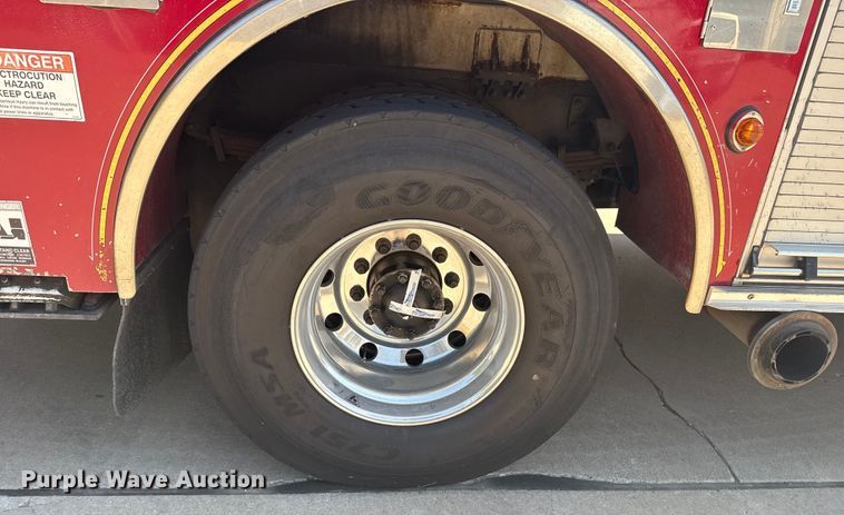 image for item DJ7757 2002 Pierce  Tilt cab pumper fire truck